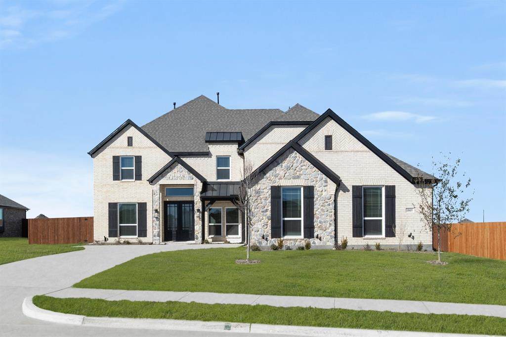 1805 Hidden Creek Drive - Photo 1