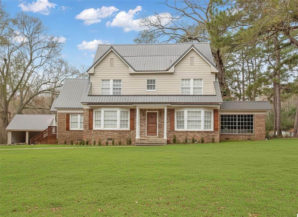 3936 College Street - Photo 1