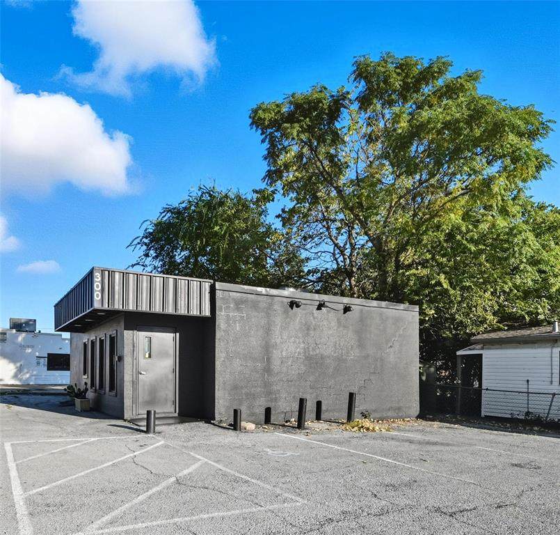 300 Pennsylvania Avenue - Photo 1