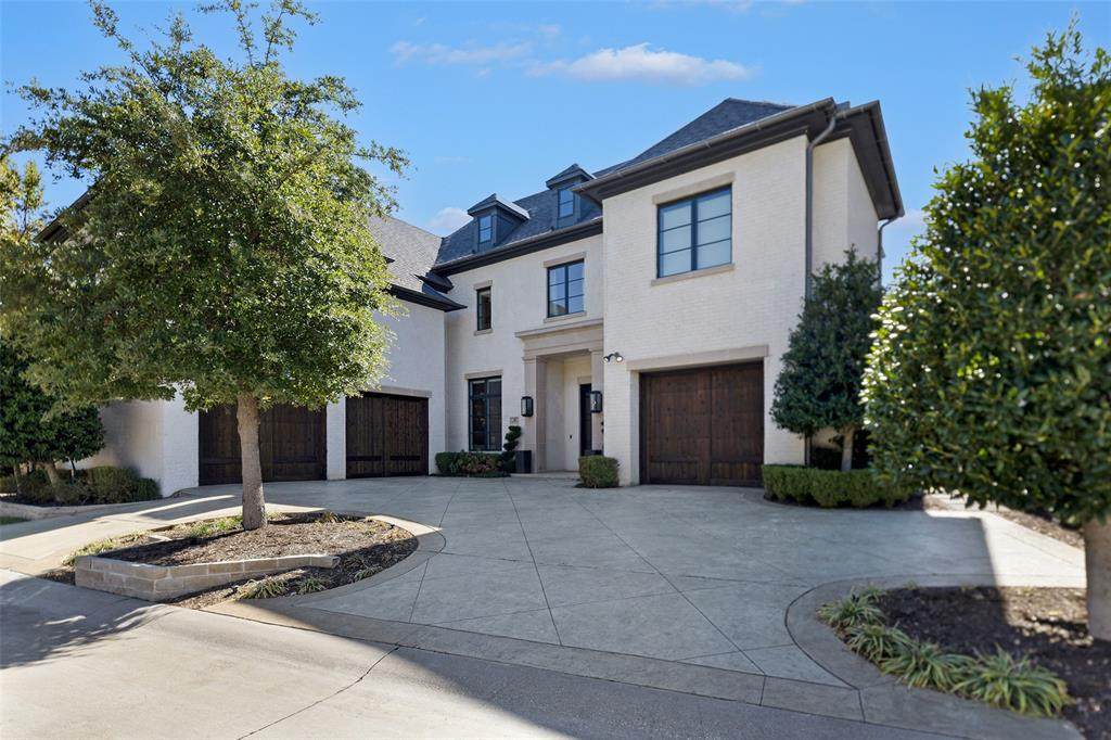 32 Devonstone Place - Photo 1