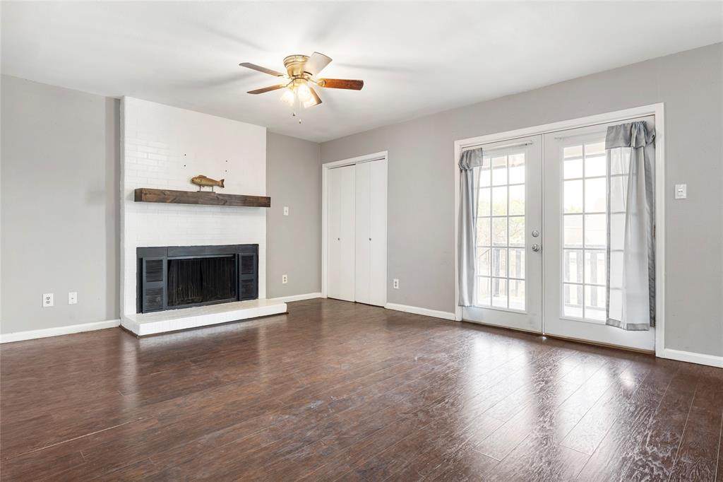 208 Wilshire Drive - Photo 1