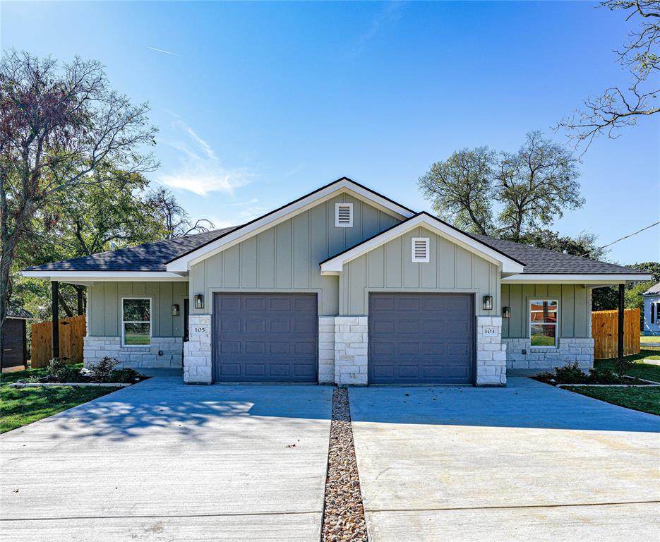 105 Barron - Photo 1