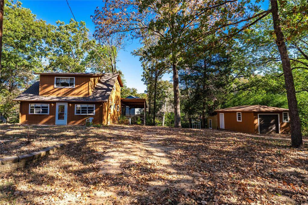 114 Lowe Drive - Photo 1