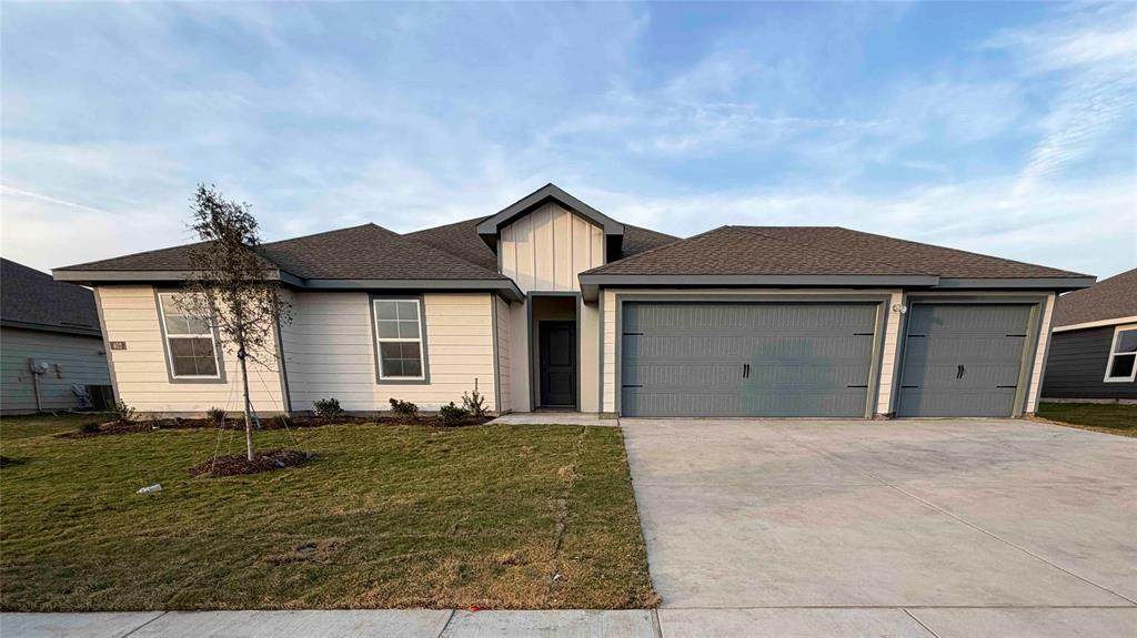 402 American Elm Drive - Photo 1