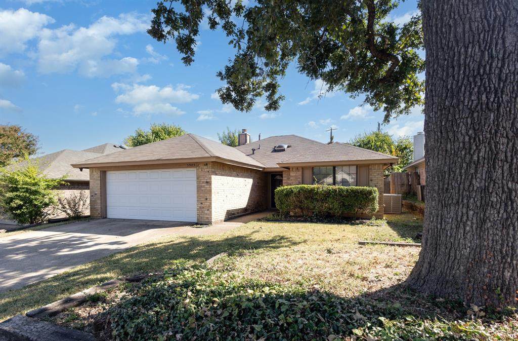 5905 Sterling Green Trail - Photo 1