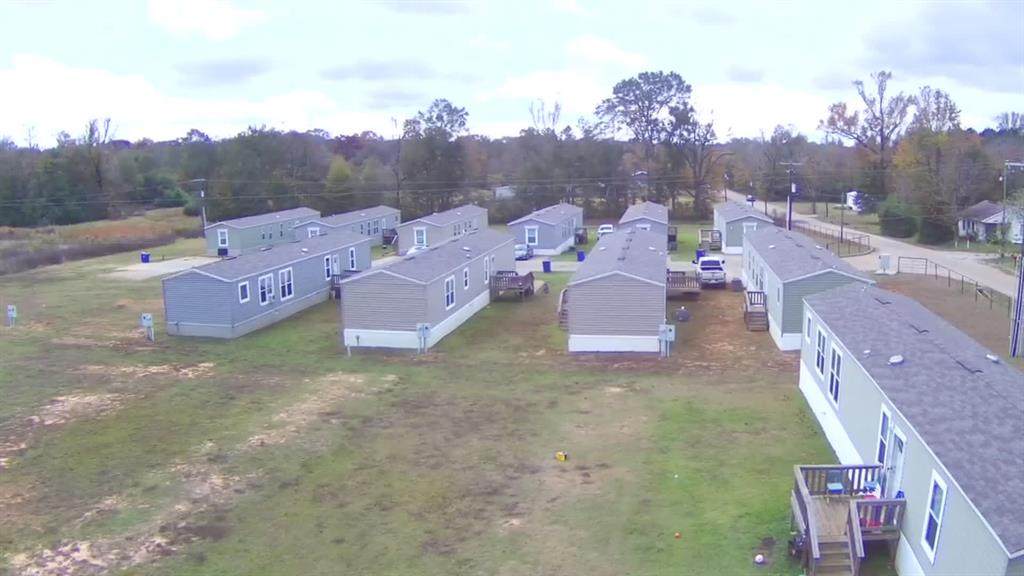 500 Willow Lane - Photo 1