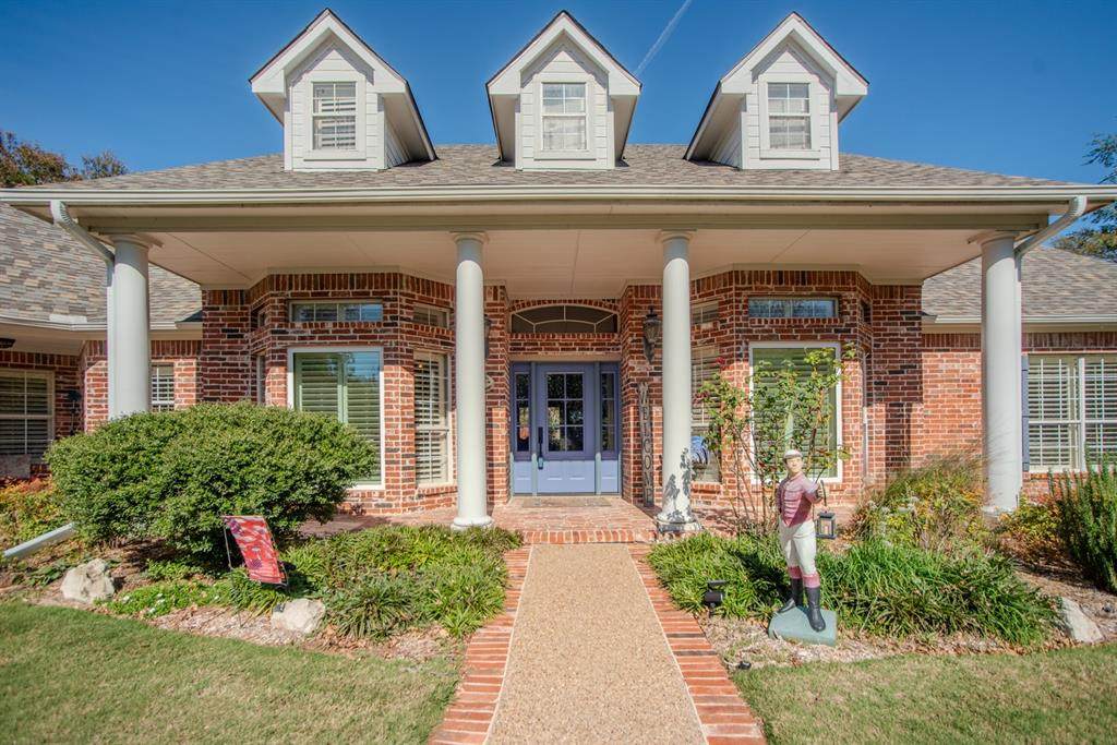 310 Hannah Drive - Photo 1