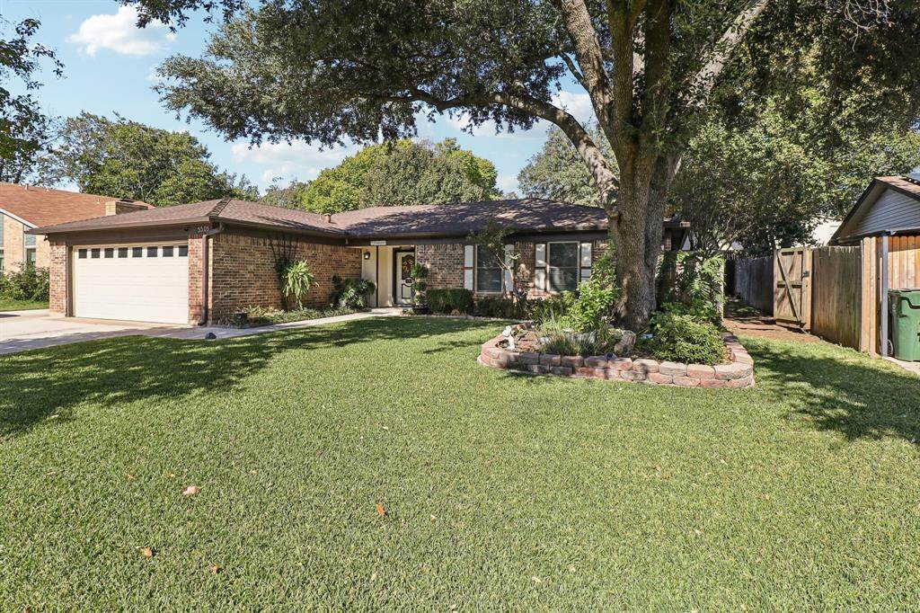 5505 Ceran Drive - Photo 1