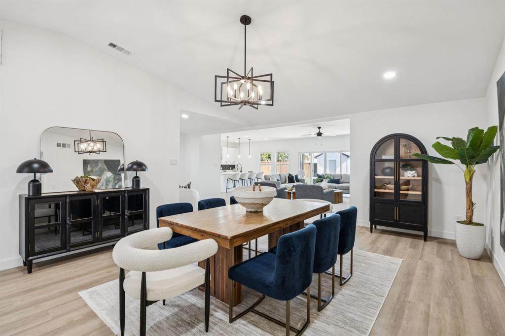 2516 Sunridge Road - Photo 1