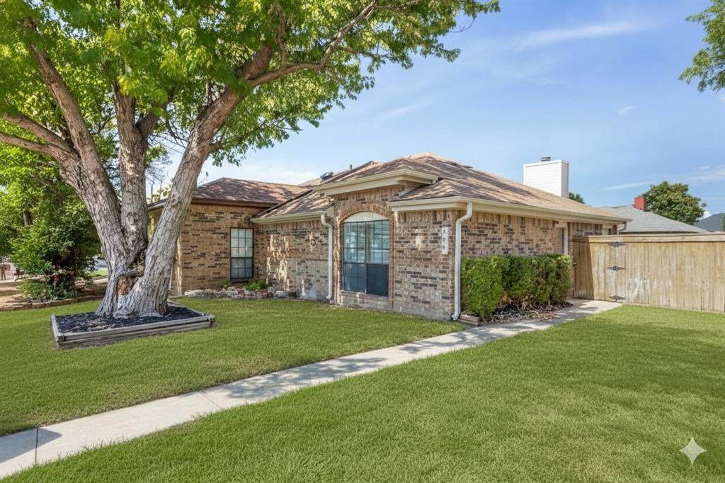 456 Little Valley Court - Photo 1