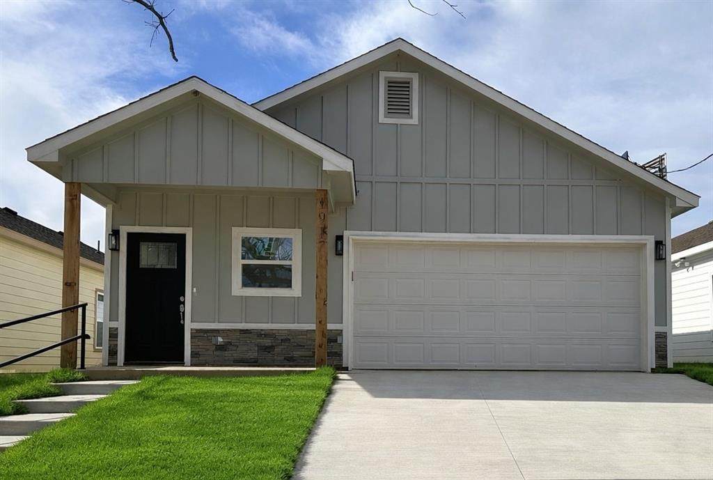 1917 Avenue A - Photo 1