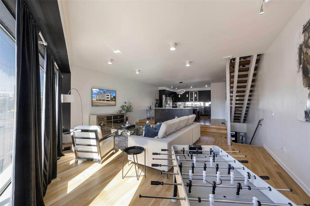 506 1st Avenue - Photo 1