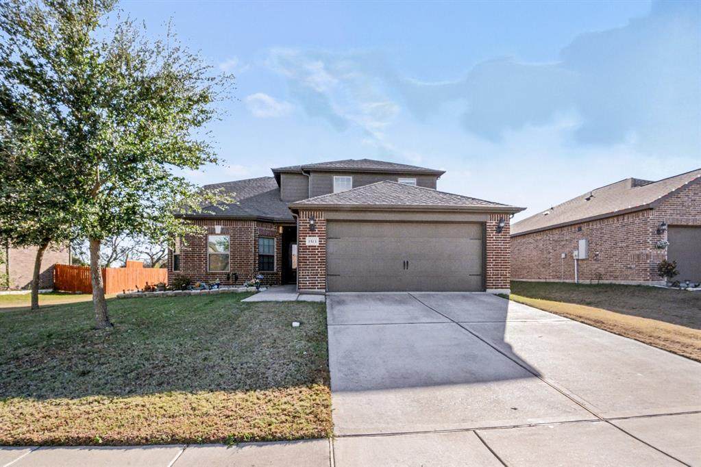 1513 Hill Top Court - Photo 1