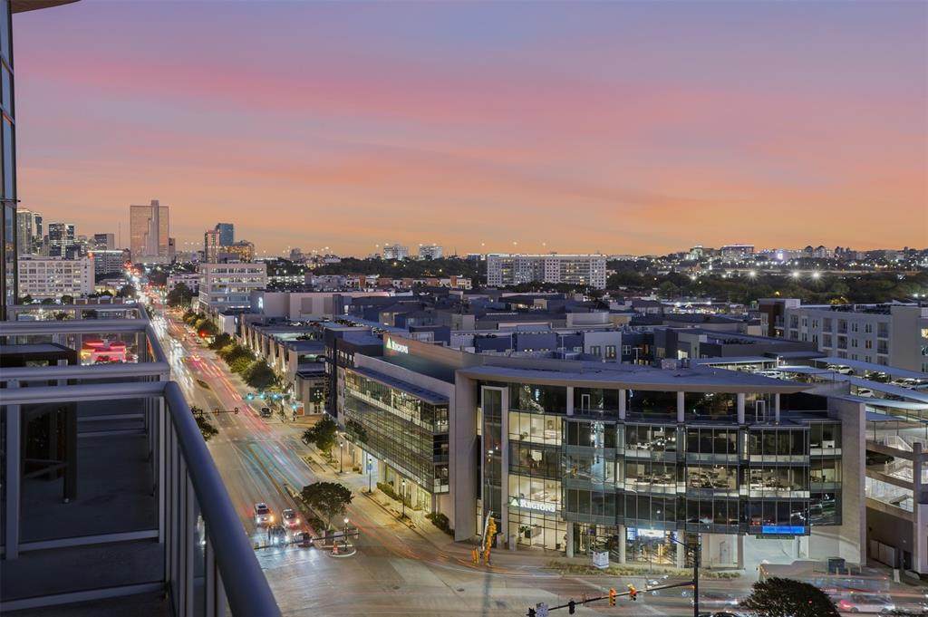 3100 7th Street - Photo 1