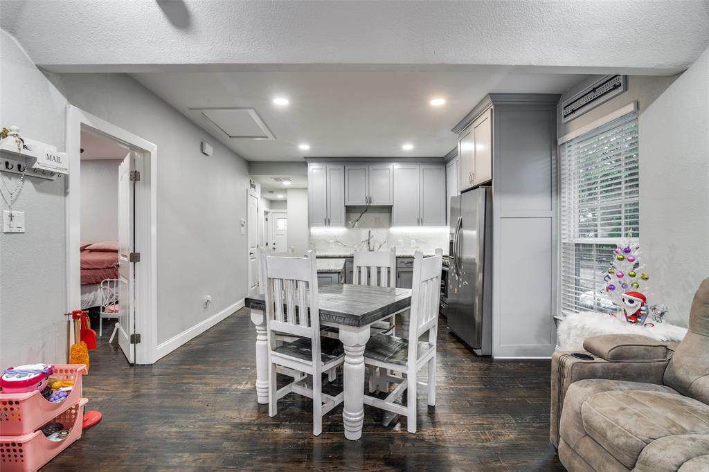 307 Brown Street - Photo 1