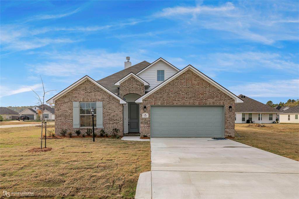 727 Bianca Street - Photo 1