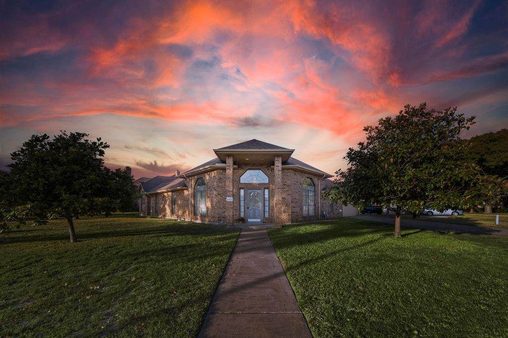 943 Fairway Drive - Photo 1