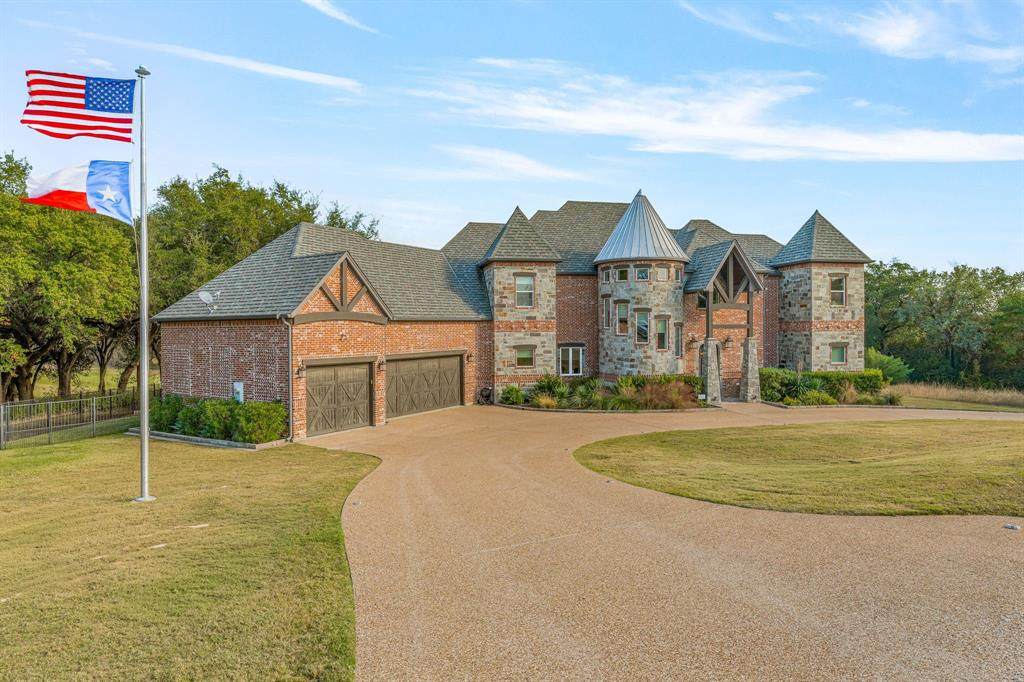 19069 Lakeview Court - Photo 1