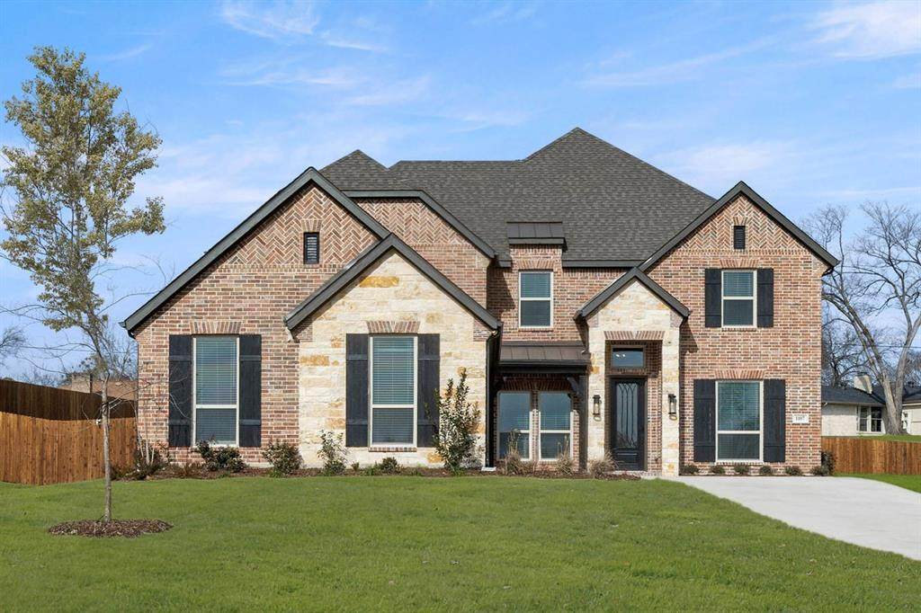 1107 Willow Lake Drive - Photo 1