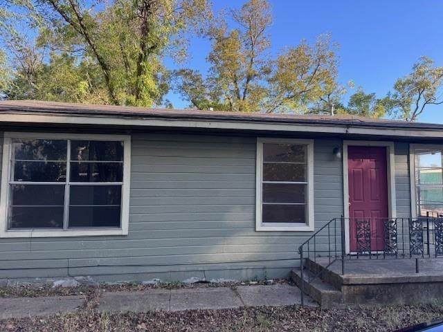 1343 Hillard - Photo 1