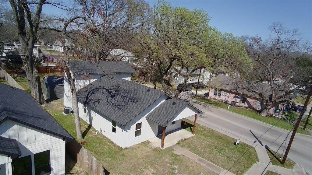 1500 Collin Street - Photo 1