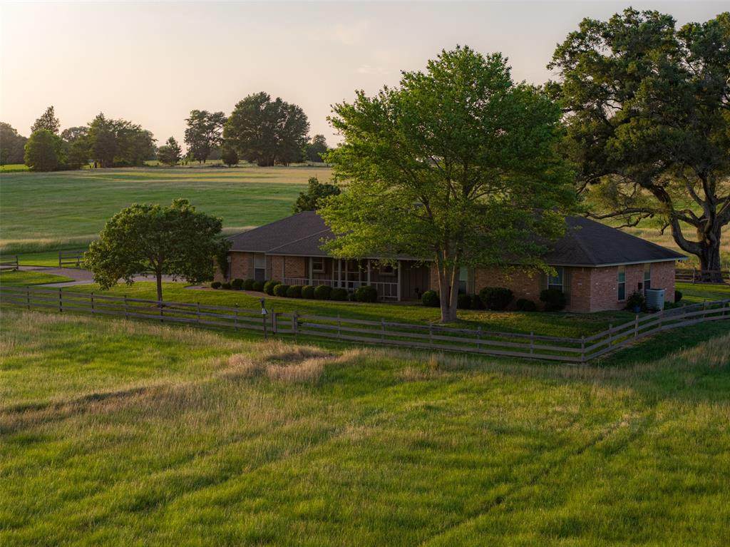13612 County Road 3900 - Photo 1