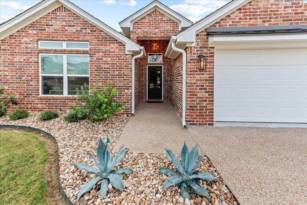 10409 Fallen Leaf Drive - Photo 1