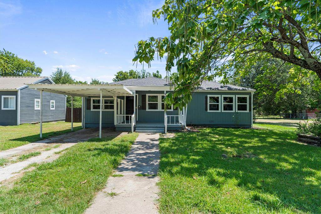 566 Loraine Circle - Photo 1