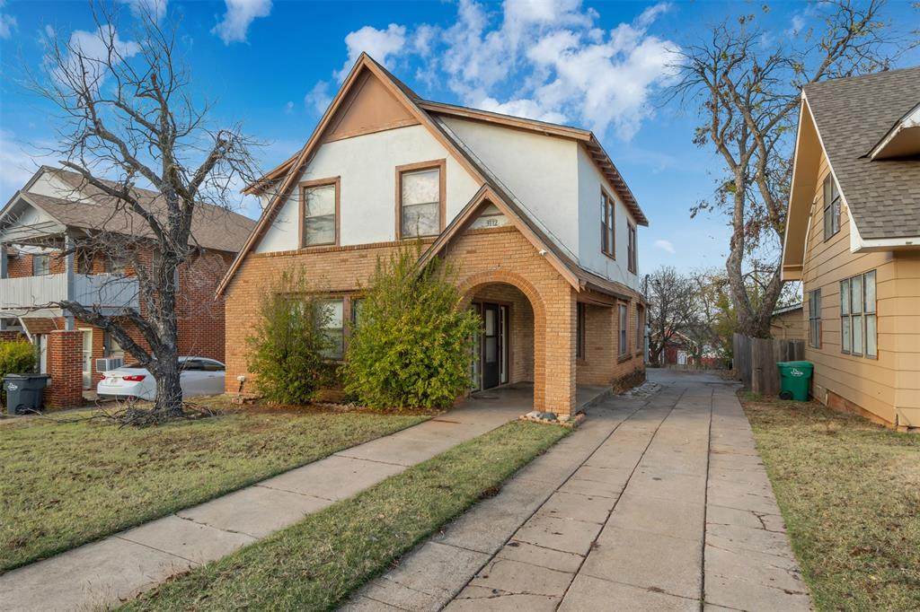 3112 10th Street - Photo 1