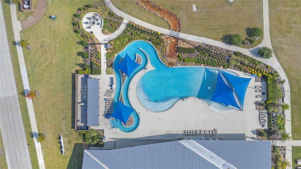 728 Alden Drive - Photo 1