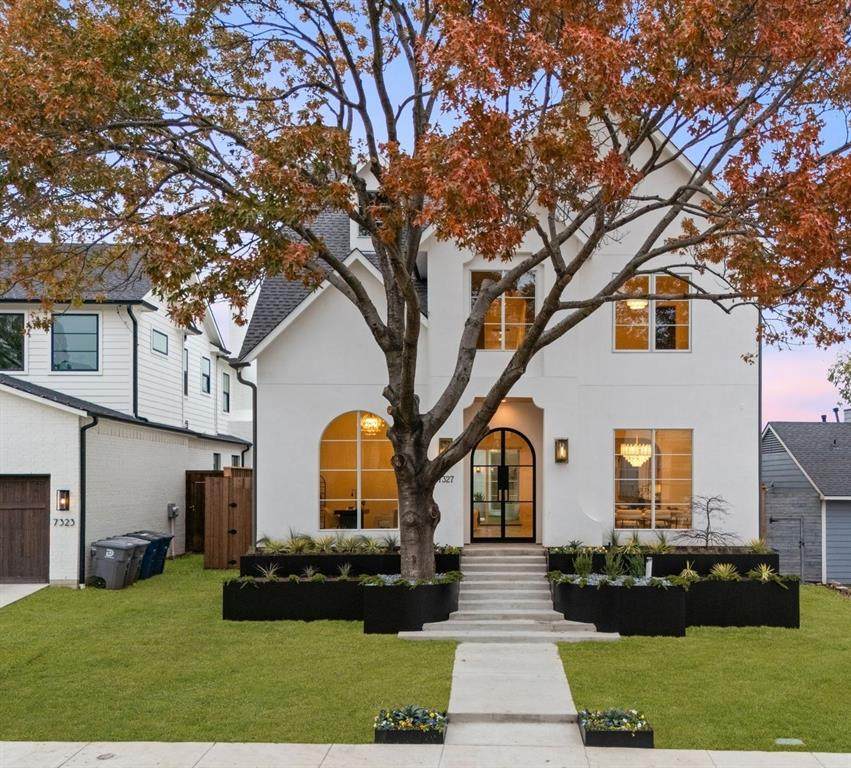 7327 Casa Loma Avenue - Photo 1