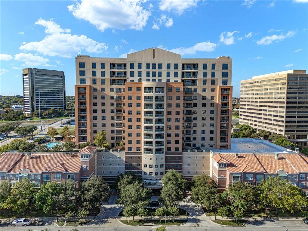 330 Las Colinas Boulevard - Photo 1