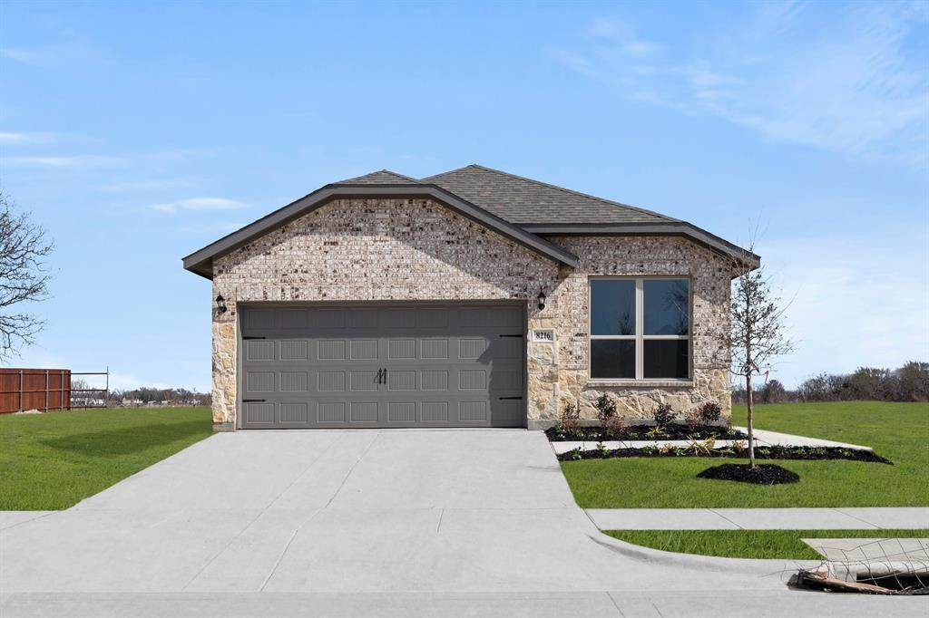 8216 Kingfisher Road - Photo 1