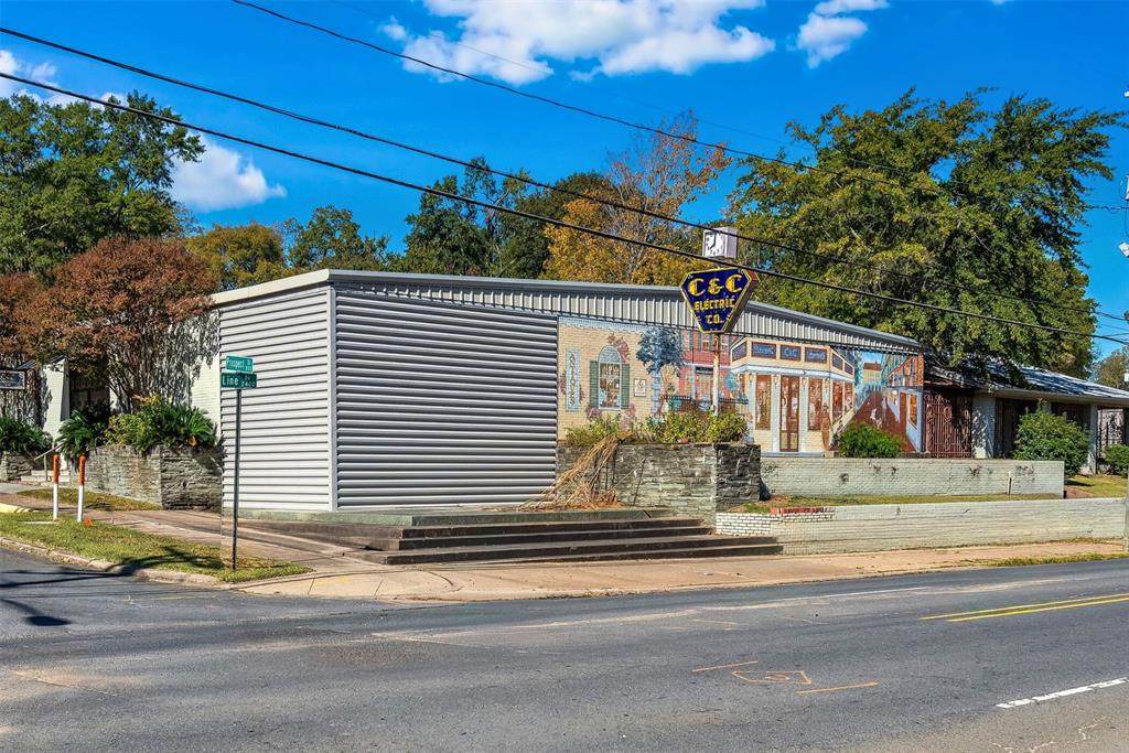 2430 Line Avenue - Photo 1