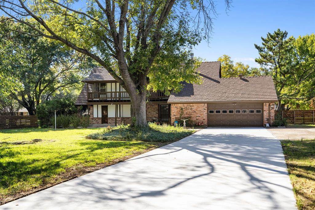 212 Magic Lane - Photo 1