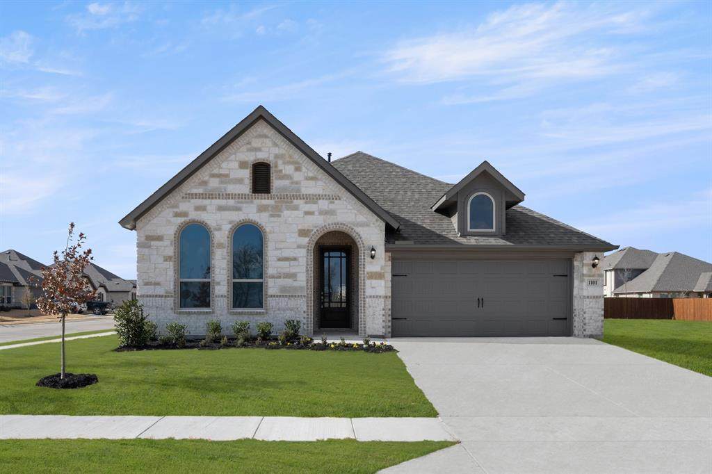1101 Foxtail Drive - Photo 1