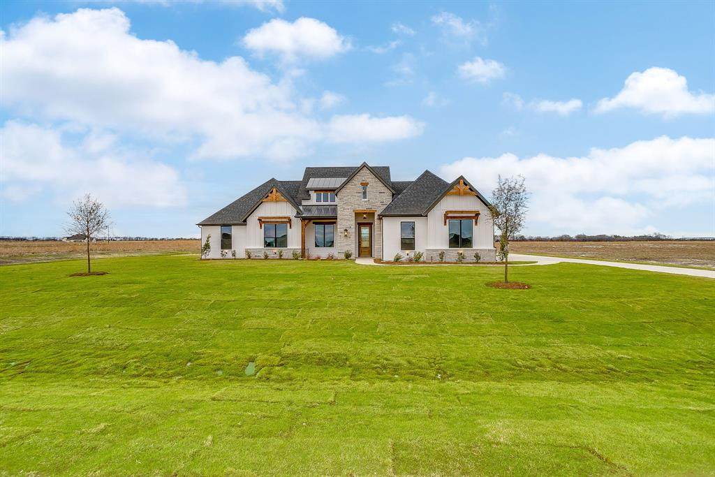 136 Lana Garden Way - Photo 1