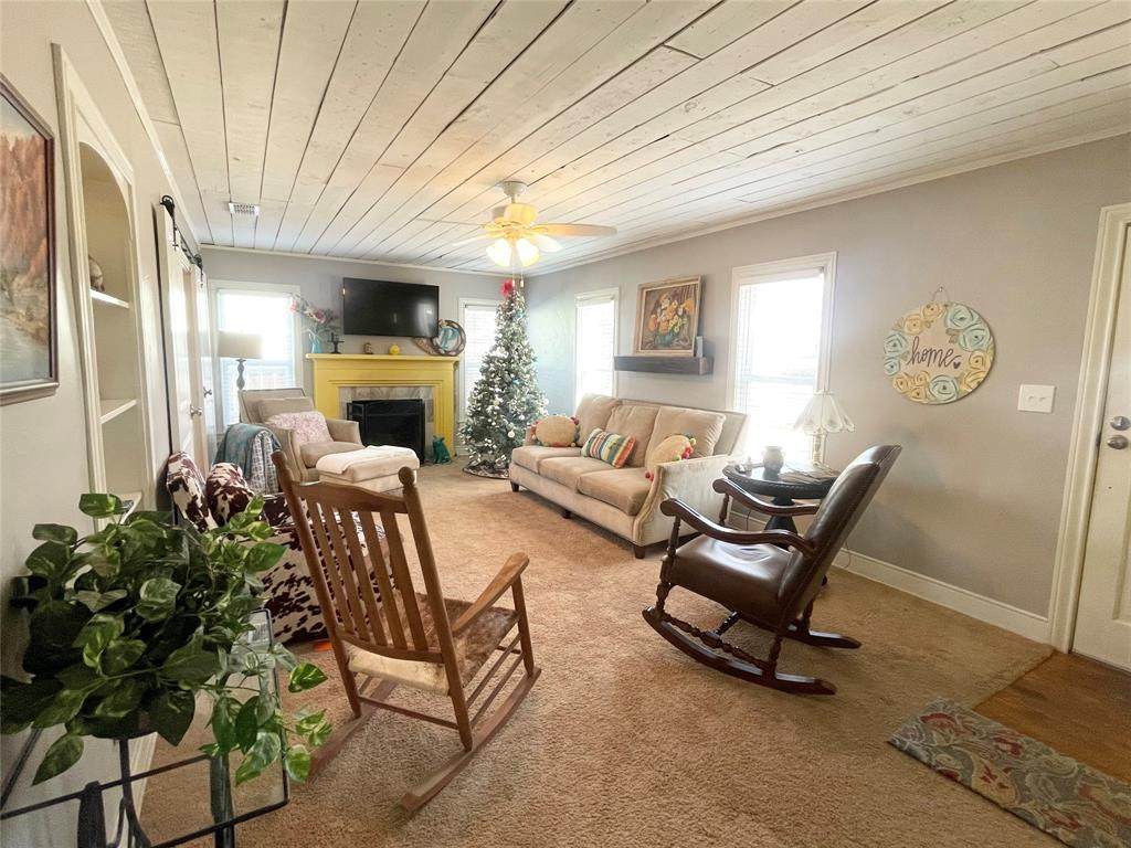 1208 Carolina Street - Photo 1