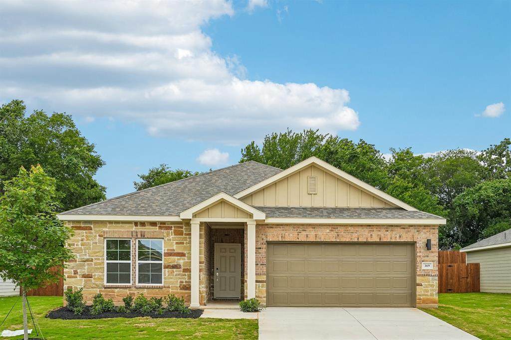 369 Declan Street - Photo 1
