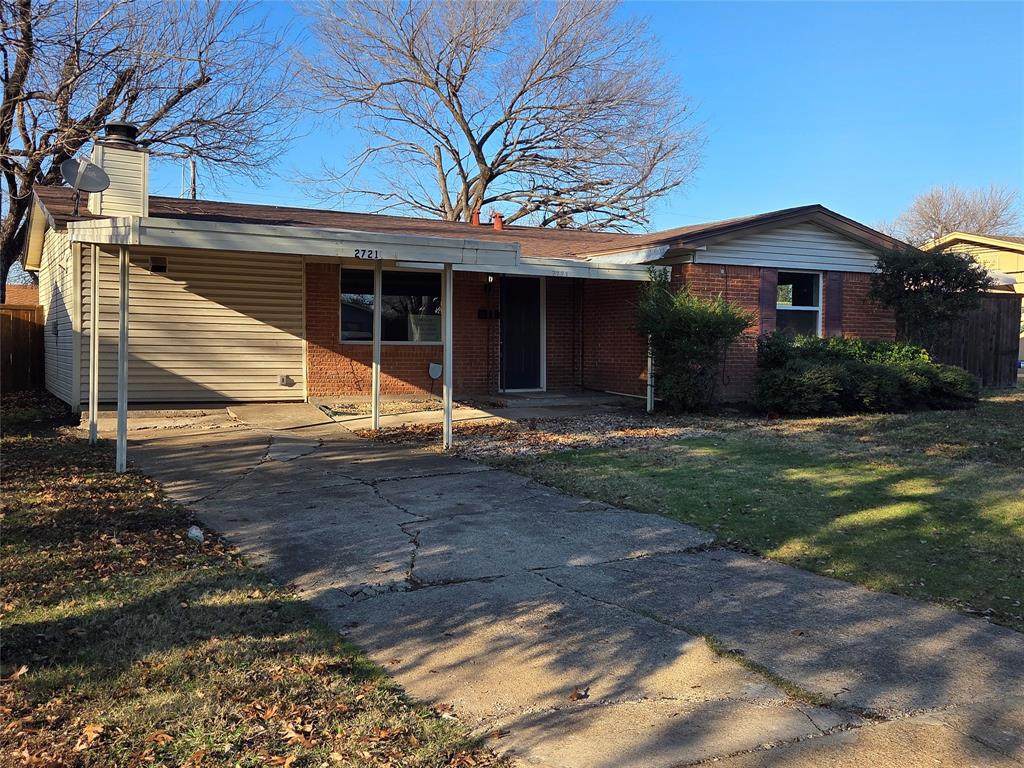 2721 Blue Ridge Drive - Photo 1