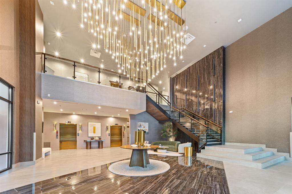 1900 Ervay Street - Photo 1