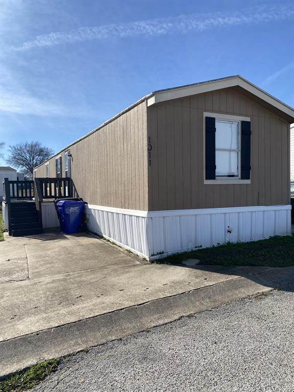 1011 Lavon Court - Photo 1