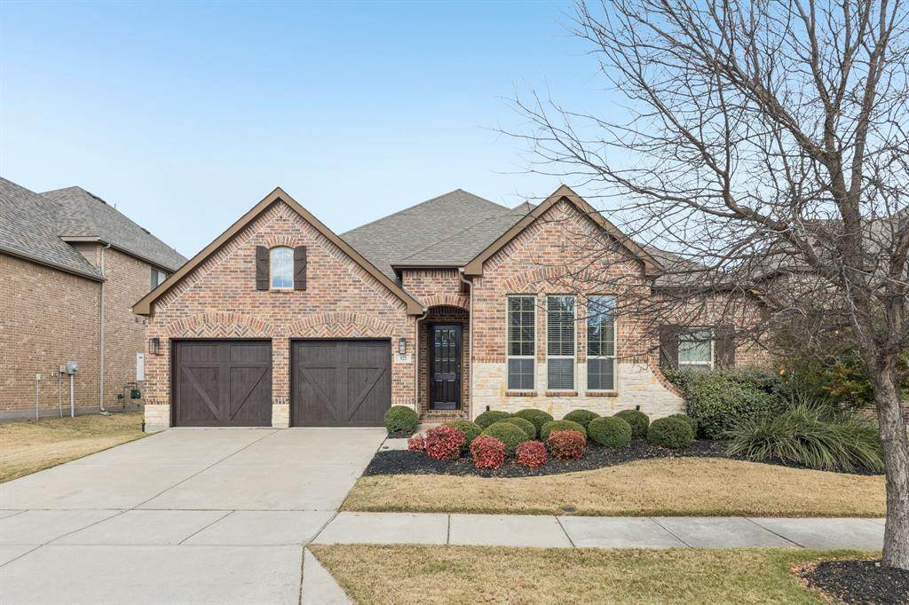 821 Patio Street - Photo 1