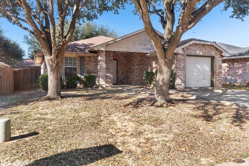 649 Moss Rose Court - Photo 1