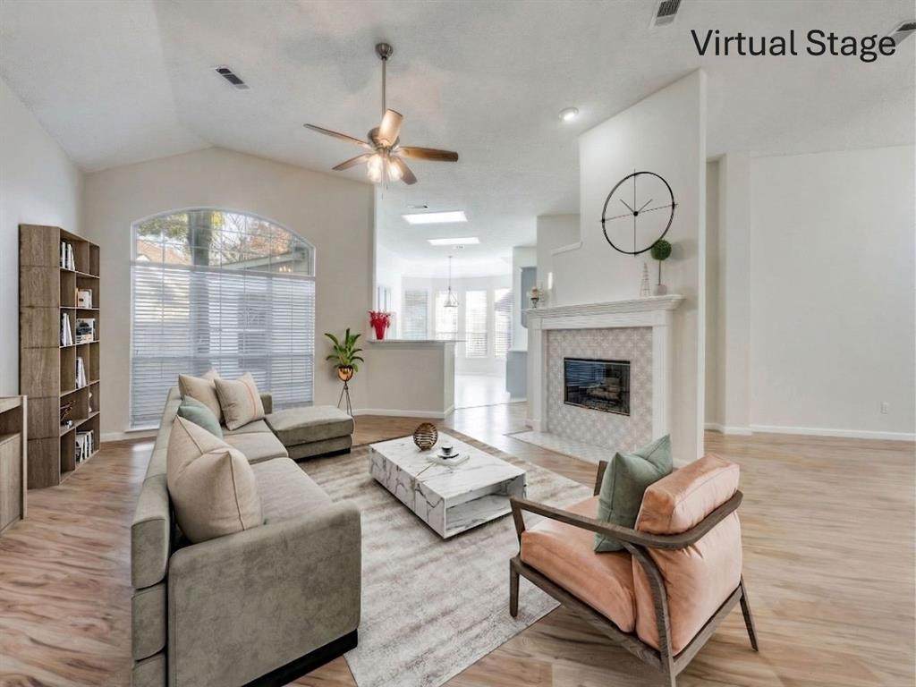 214 Jennifer Lane - Photo 1