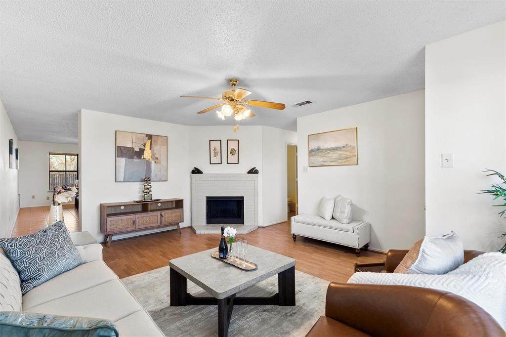 1412 Spicewood Drive - Photo 1