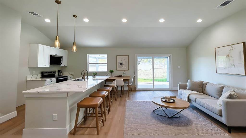 1024 Murray Court - Photo 1