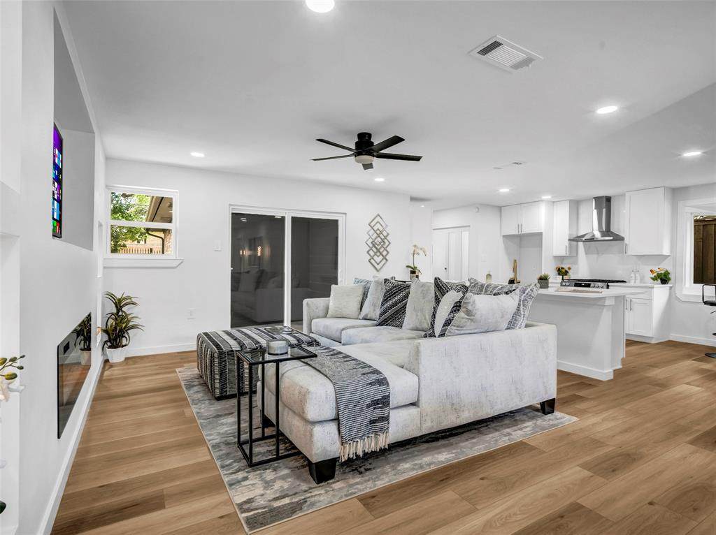 2371 Chart Drive - Photo 1