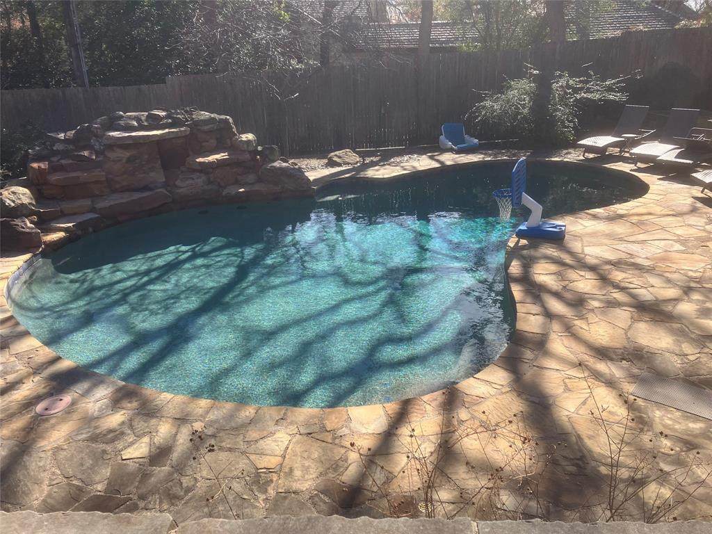 525 Bent Wood Lane - Photo 1