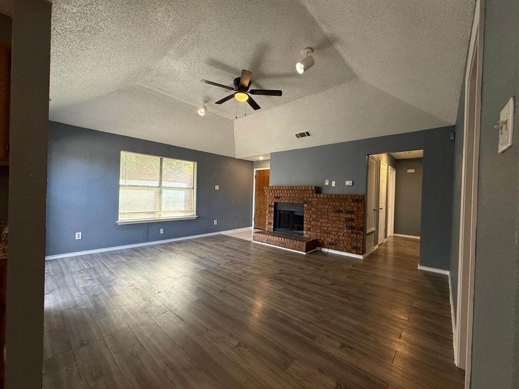 229 Overland Trail - Photo 1